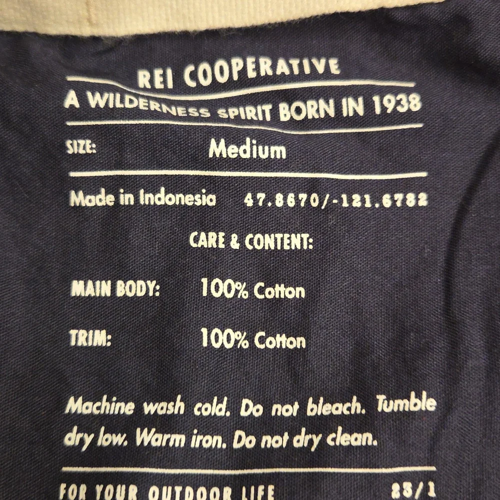 100% Cotton REI Button Diwn - Picture 5 of 5